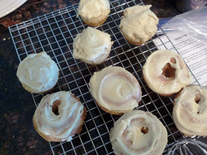 Chelle's protein donuts and mini muffins