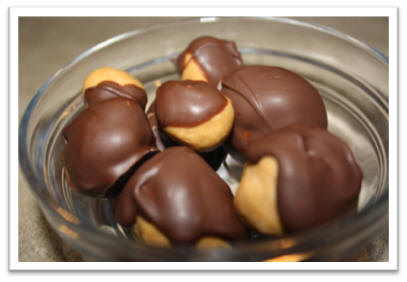 Recipe: Chocolate coconut peanut butter balls